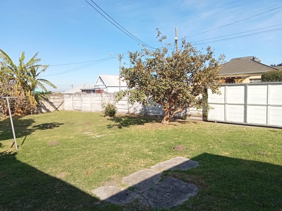 4 Bedroom Property for Sale in Cambridge Eastern Cape